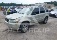 2005 Ford ESCAPE photo