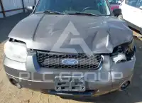 2005 Ford ESCAPE фото