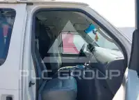 2005 Ford E-350 photo