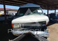 2005 Ford E-150 фото