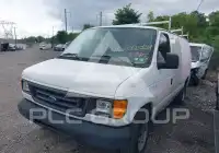 2005 Ford E-150 фото