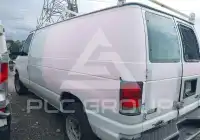 2005 Ford E-150 фото