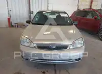 2005 Ford FOCUS фото