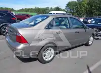 2005 Ford FOCUS фото