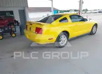 2005 Ford MUSTANG фото