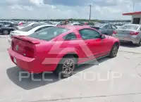 2005 Ford MUSTANG фото