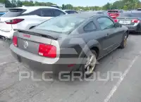 2005 Ford MUSTANG фото