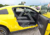 2005 Ford MUSTANG photo