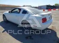 2005 Ford MUSTANG фото