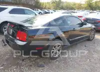 2005 Ford MUSTANG фото
