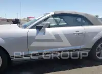 2005 Ford MUSTANG photo