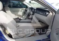 2005 Ford MUSTANG photo