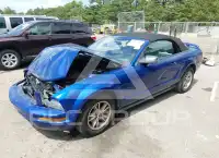 2005 Ford MUSTANG фото