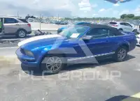 2005 Ford MUSTANG photo