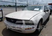 2005 Ford MUSTANG фото