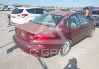 2005 Ford TAURUS photo