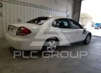 2005 Ford TAURUS фото