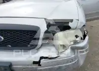 2005 Ford CROWN фото