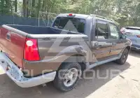 2005 Ford EXPLORER photo