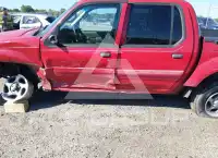 2005 Ford EXPLORER photo