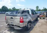 2005 Ford EXPLORER фото