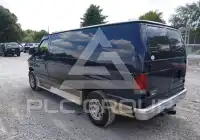 2005 Ford E-250 photo
