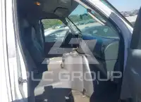 2005 Ford E-250 photo