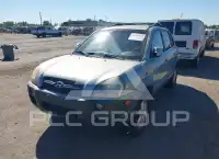 2005 Hyundai Tucson photo