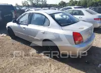 2005 Hyundai Elantra photo