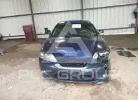 2005 Hyundai Tiburon photo