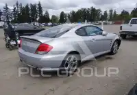 2005 Hyundai Tiburon фото