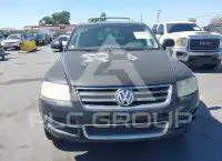 2005 Volkswagen Touareg фото