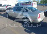 2005 Volkswagen Passat photo