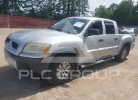 2006 Mitsubishi RAIDER фото