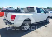 2006 Nissan TITAN фото
