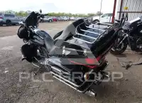 2006 Harley-Davidson FLHTCU фото