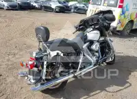 2006 Harley-Davidson FLHT photo