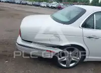 2006 Jaguar XJ photo