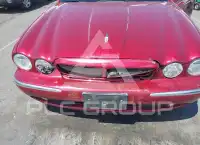 2006 Jaguar XJ photo