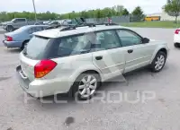 2006 Subaru Outback photo