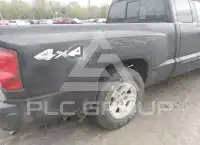 2006 Dodge DAKOTA фото