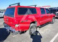 2006 Dodge DAKOTA photo