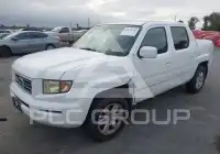 2006 Honda RIDGELINE photo