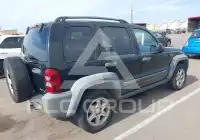 2006 Jeep LIBERTY фото