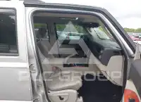 2006 Jeep COMANDER фото