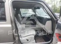 2006 Jeep COMANDER фото