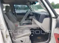 2006 Jeep COMANDER photo