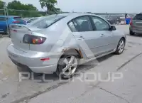 2006 Mazda 3 photo