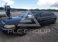 2006 Lincoln Town фото