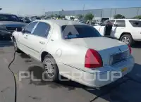 2006 Lincoln Town фото